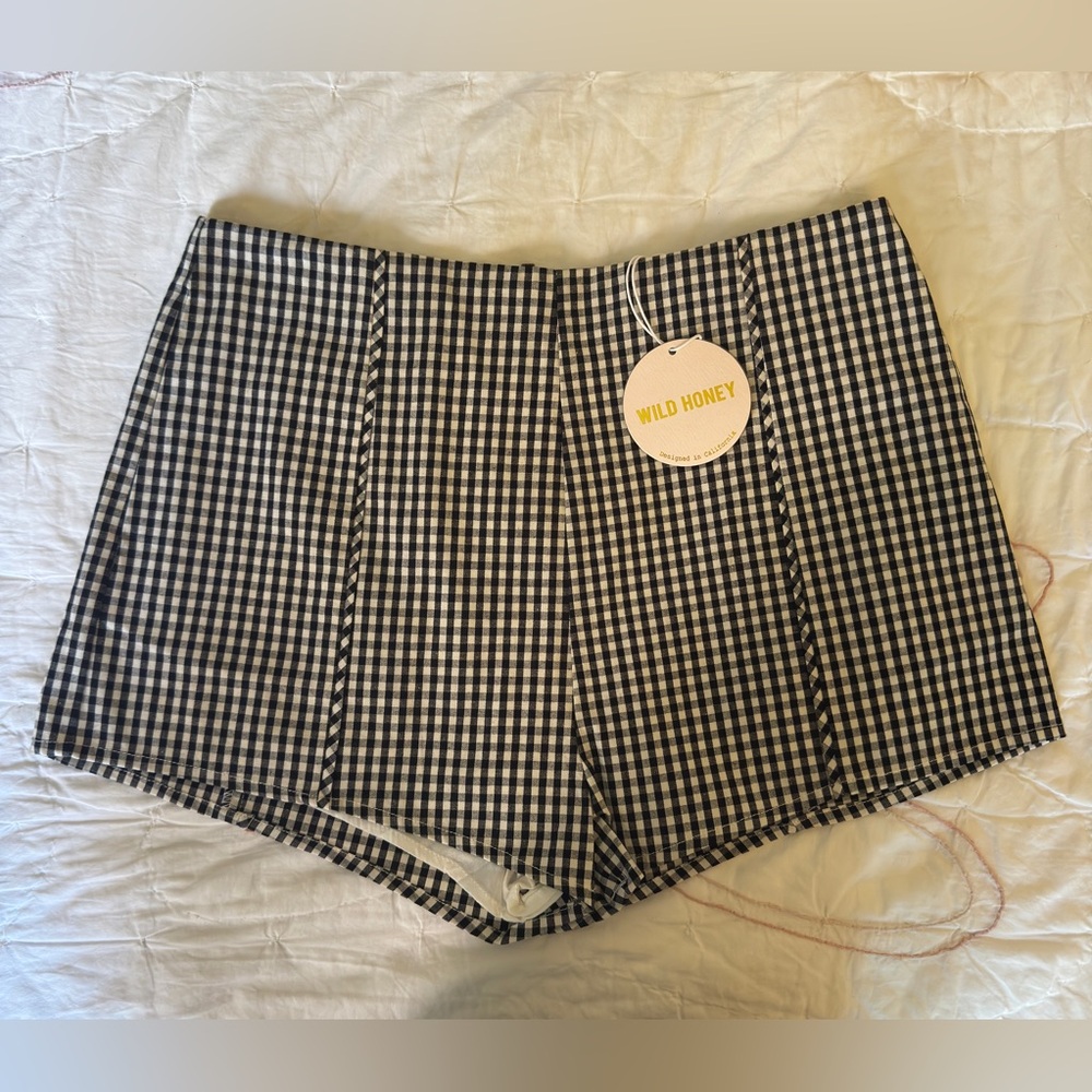 Wild Honey Women’s Black and White Shorts
